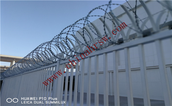 铁路防护网