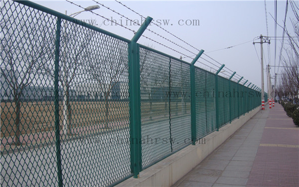 铁路防护网