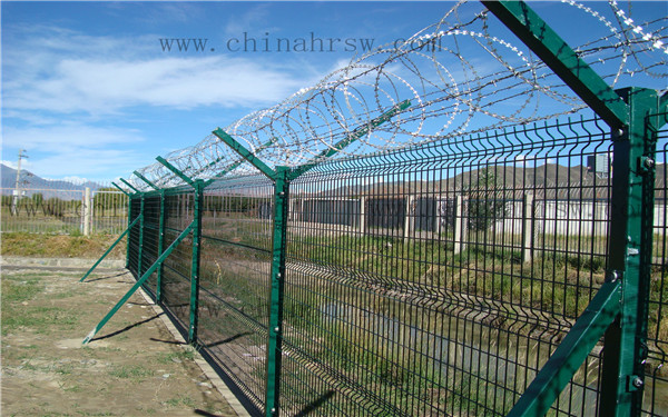 公路护栏网