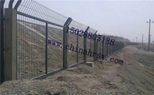 铁路护栏网