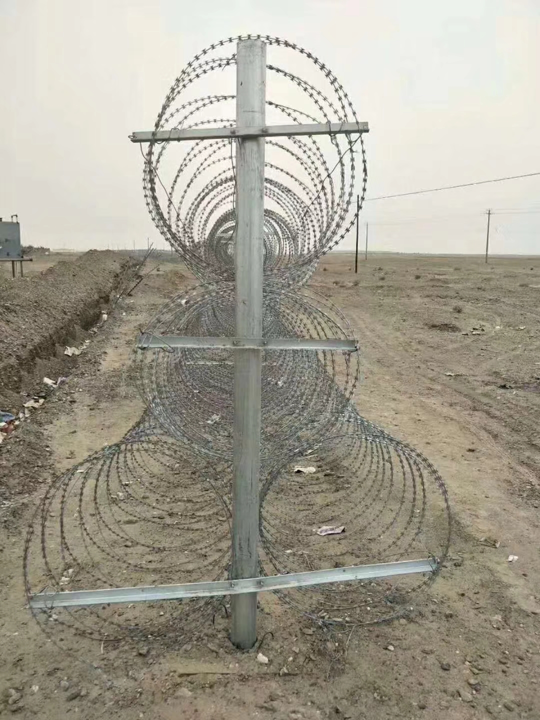 刀刺丝