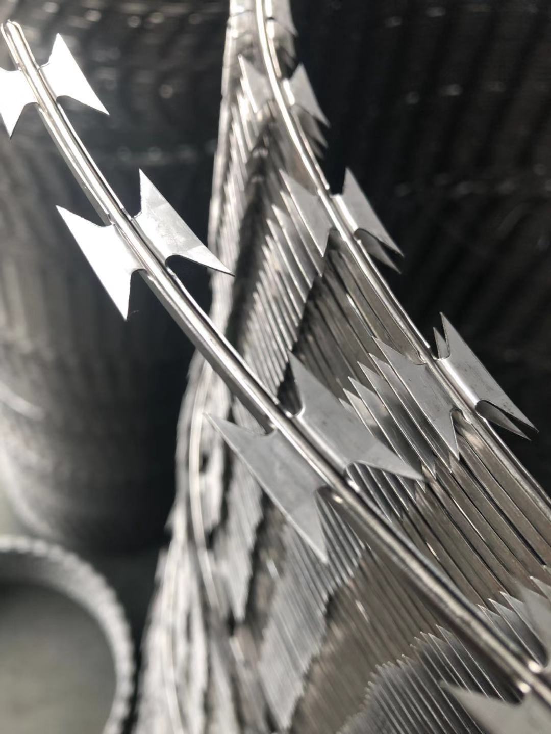 不锈钢刺绳